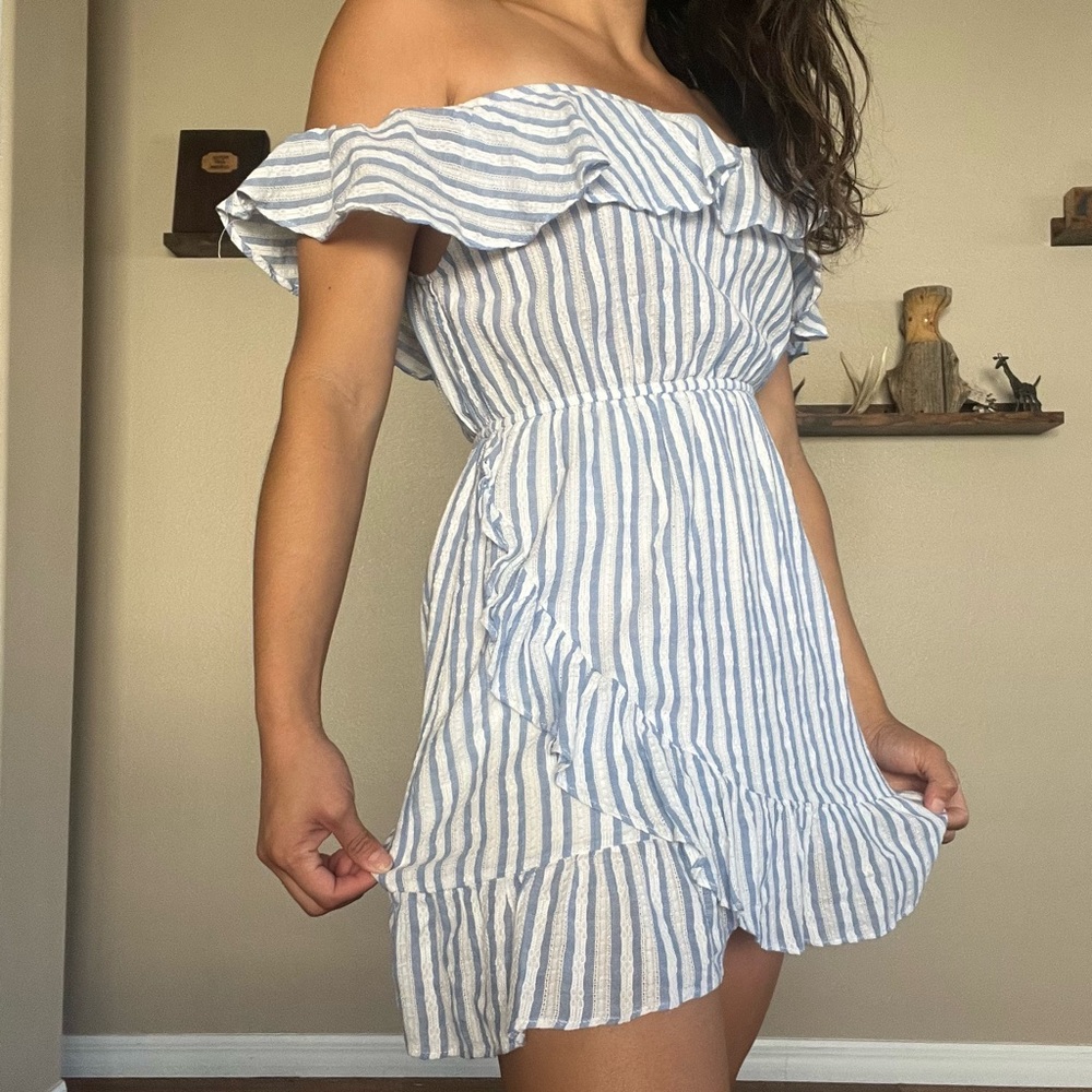 Flirty casual summer mini dress